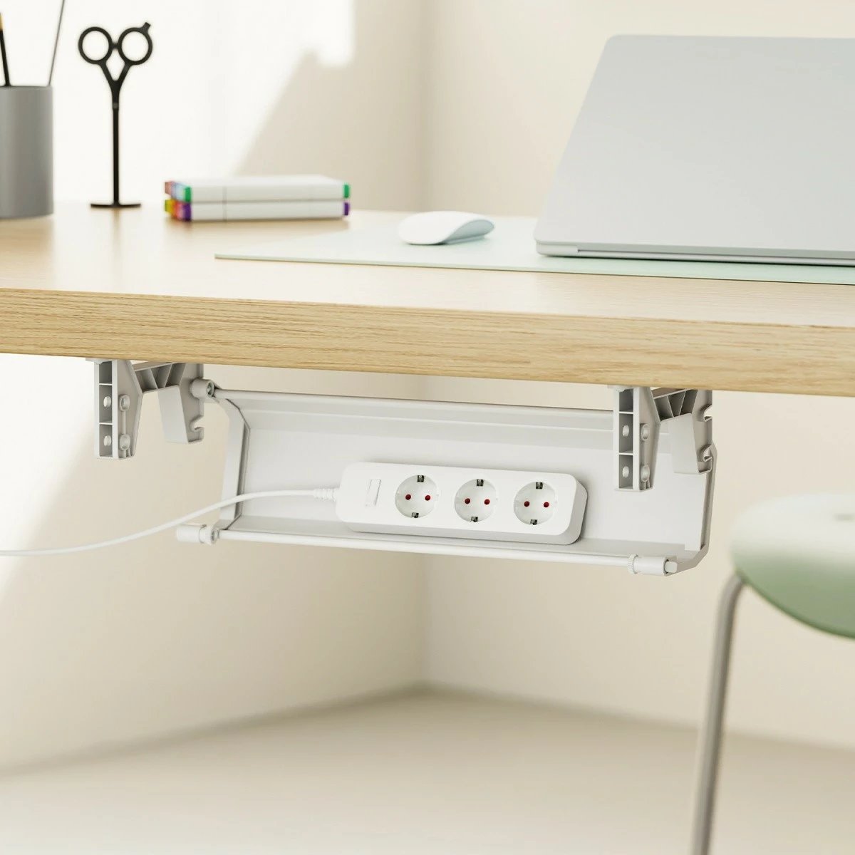 Organizues kabllosh Maclean MC-106W, nën tavolinë, i bardhë Organizues kabllosh Maclean MC-106W, nën tavolinë, i bardhë