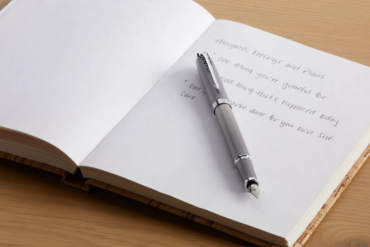 Stilolaps Parker IM, sistem mbushjeje Cartridge/converter, Gri