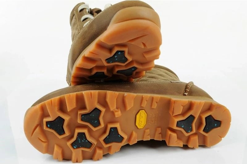 Atlete trekking për femra Aku, të zeza