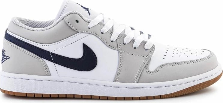 Atlete për meshkuj Nike, të bardha navy