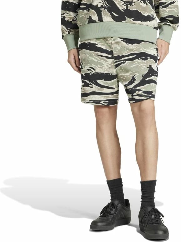 Shorce për femra adidas, të gjelbra