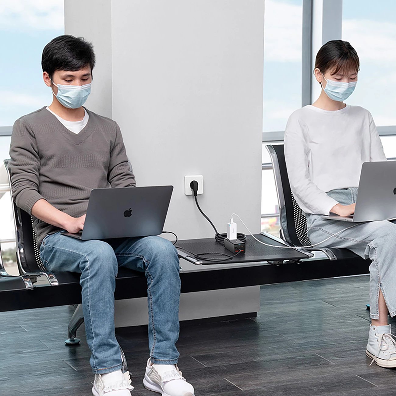 Stacion karikimi Baseus GaN3 Pro 65W EU me 2x USB-C, 2x USB-A dhe kabllo USB-C 100W 1m, Zi