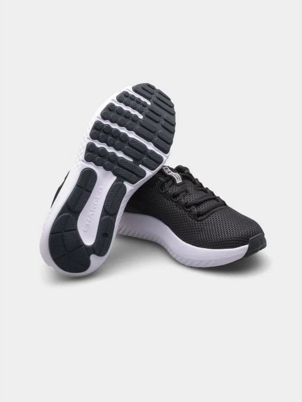 Atlete për femra Under Armour, të zeza