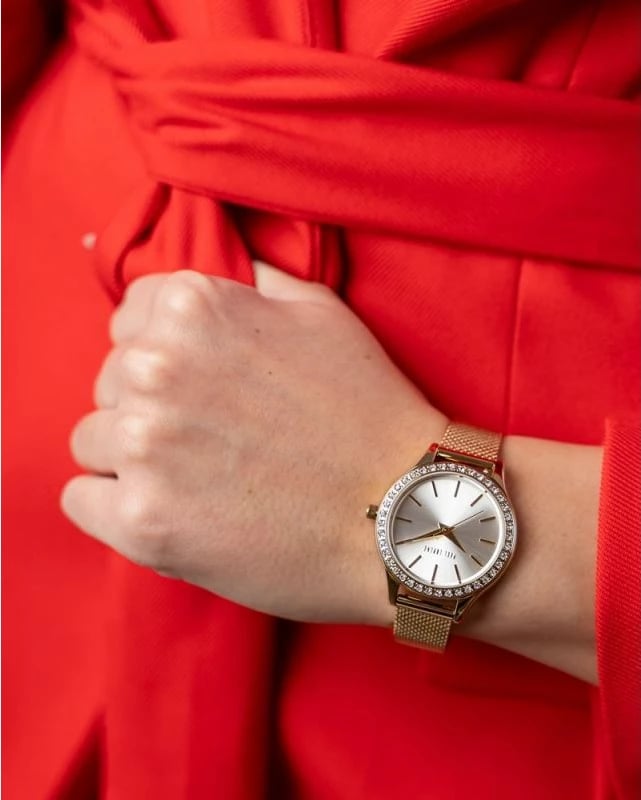 Orë dore femra Paul Lorens, ari