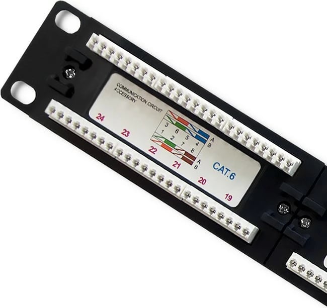 Patch panel Qoltec 54474, 24 porta, CAT6 UTP, 1U, e zezë