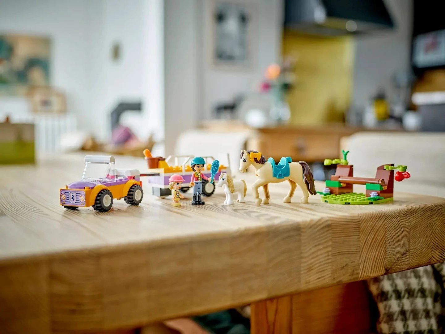 Set LEGO Friends 42634 Horse and Pony Trailer