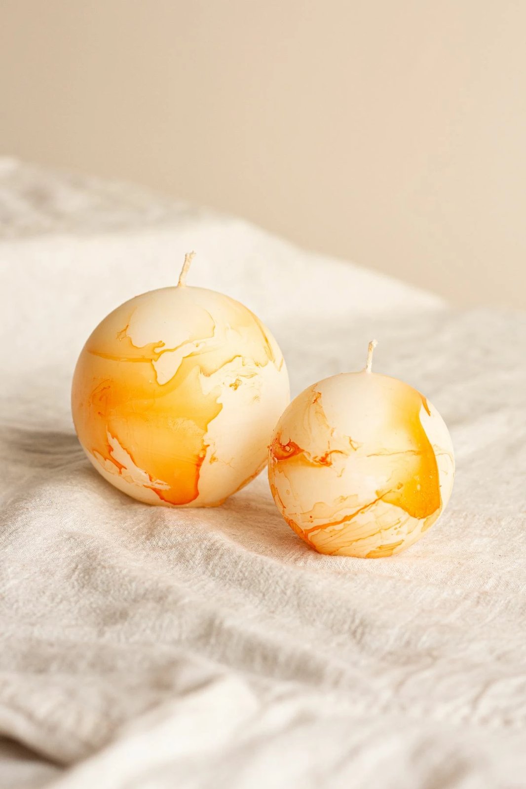 Set qirinjsh (2 copë), dizajn mermeri, portokalli, Evila Originals