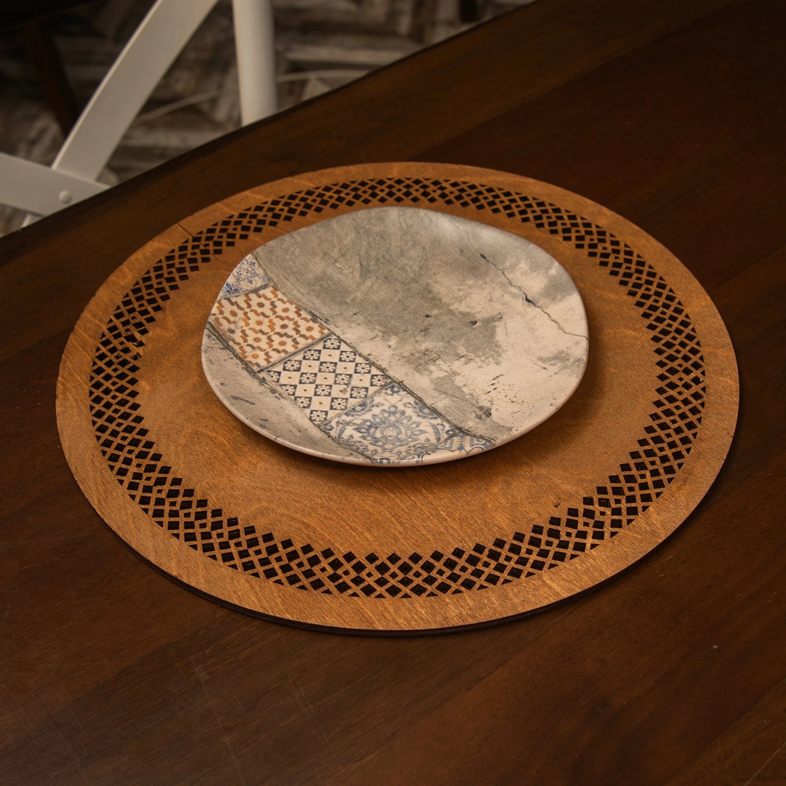 Set nënshtruesish tavoline prej druri (4 copë), Hermia, Selxhuk, ngjyrë arre