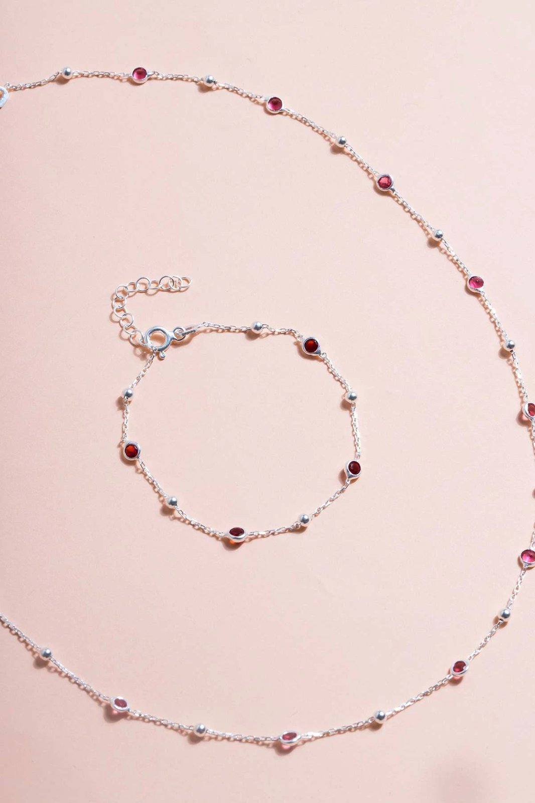 Byzylyk argjendi Jumeon, gurë të kuq, TFNY65233