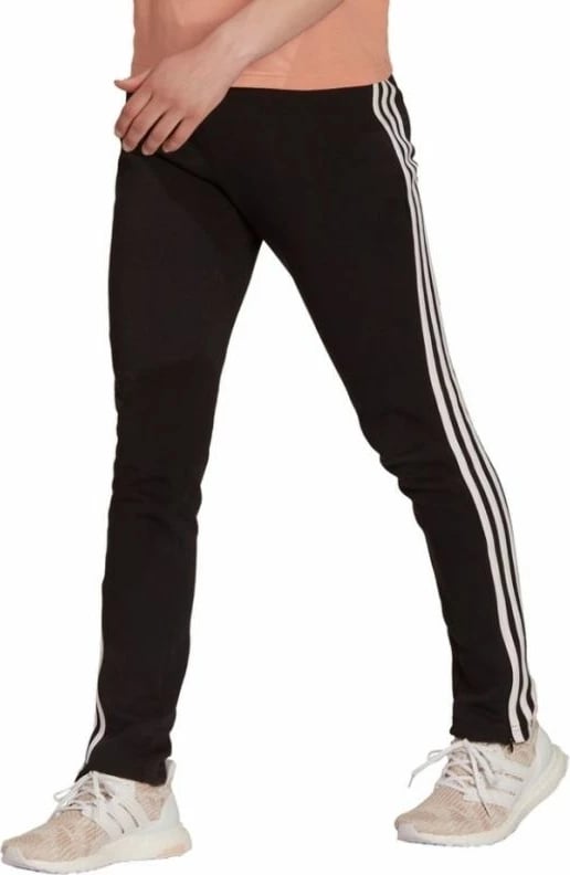 Pantallona sportive për femra adidas, të zeza