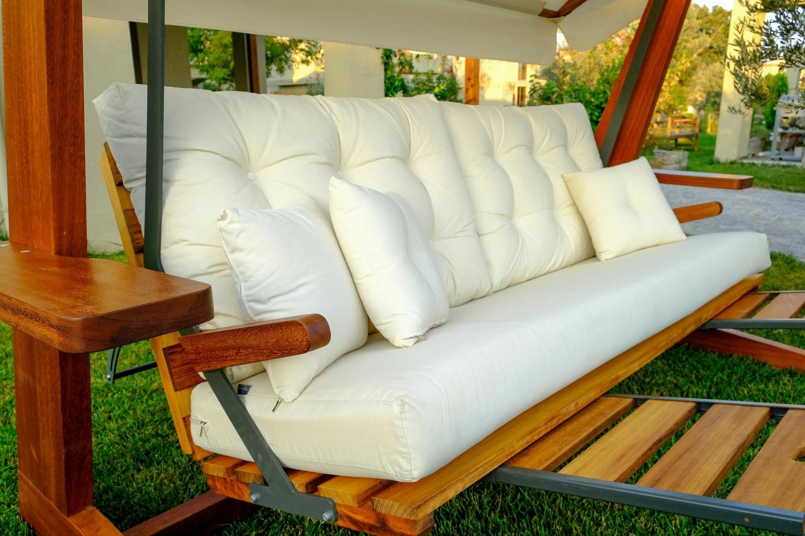 Karrige lëkundëse treshe për kopsht, ngjyrë bezhë, Luna Deluxe 2600