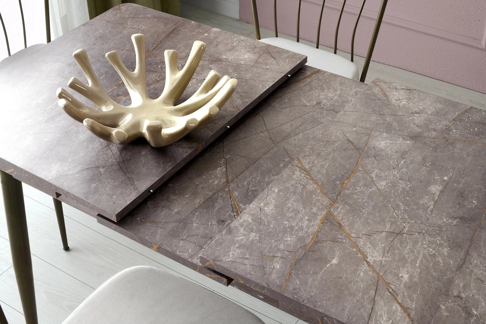 Tavolinë ngrënieje e zgjatshme Hanah Home, ngjyrë mink, Ay - 1181