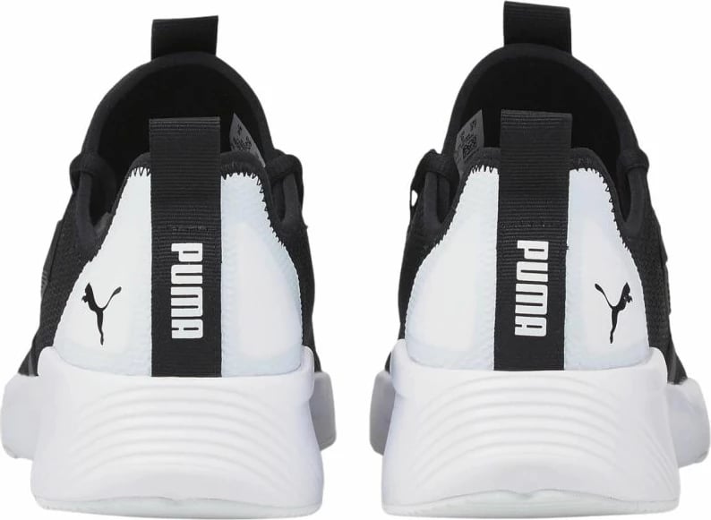 Atlete për meshkuj Puma, të zeza dhe të bardha