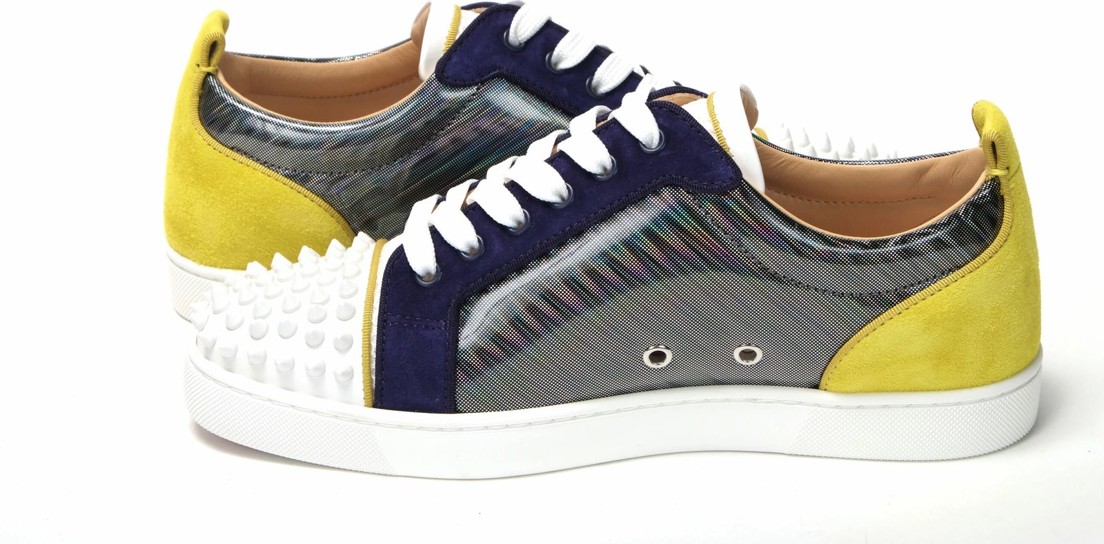 Atlete Christian Louboutin, shumëngjyrëshe