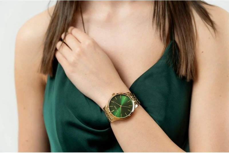 Orë dore për femra Paul Lorens, ari