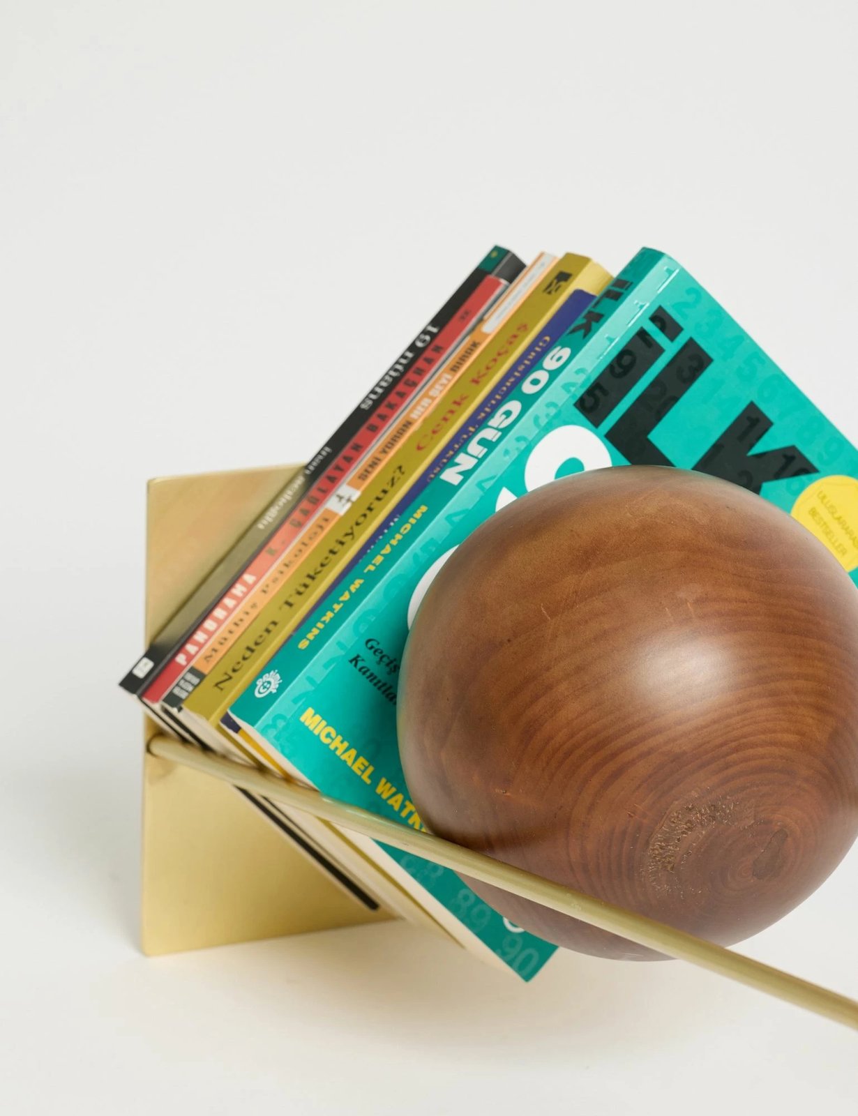 Mbajtës librash dekorativ Skye Decor, ngjyrë ari antik