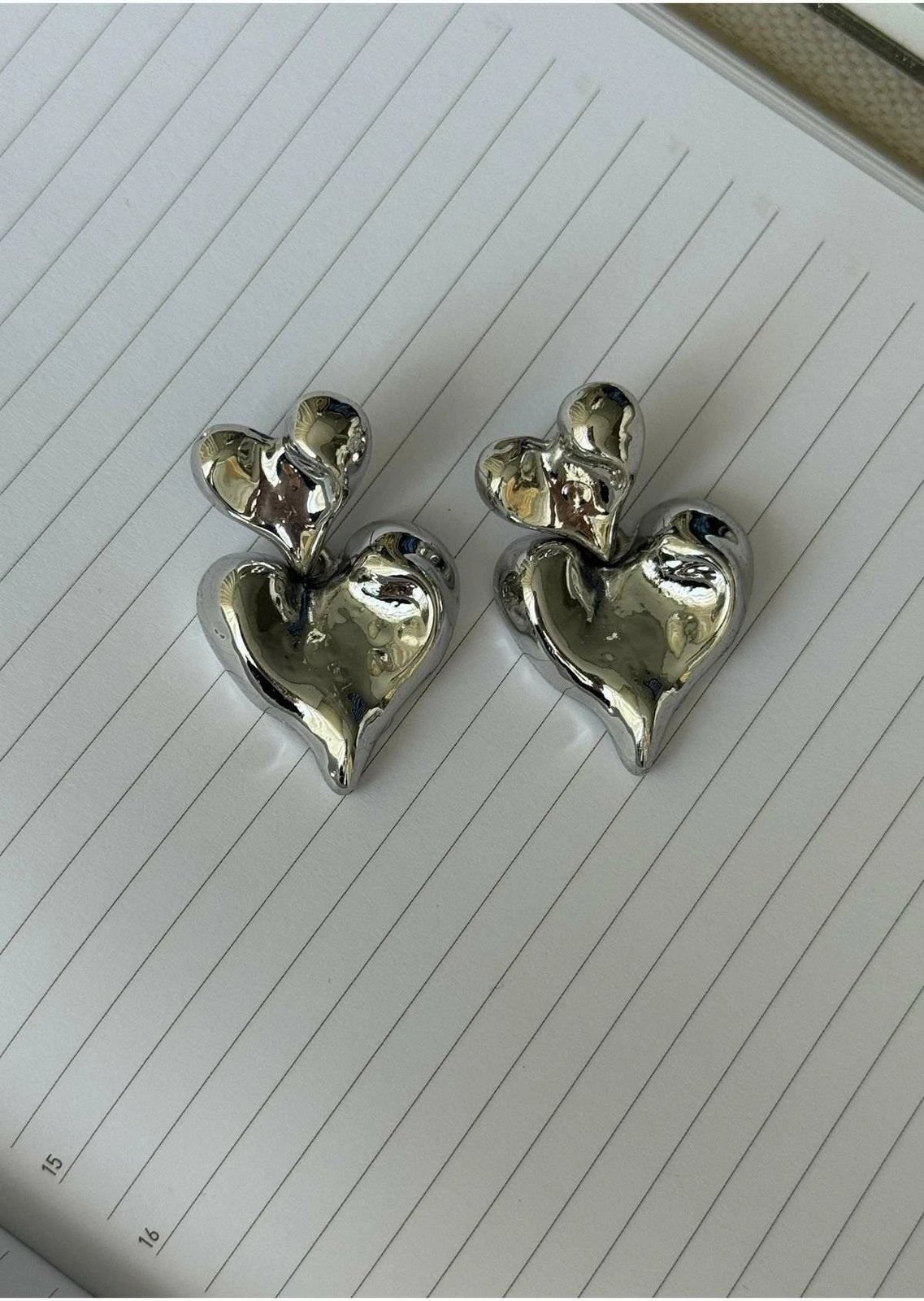 Vathë argjendi prej bronzi, Jumeon, KPEGMSA1973