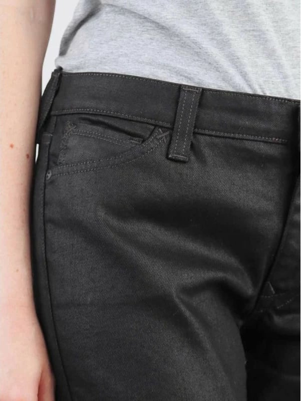 Xhinse për femra Lee, të zeza