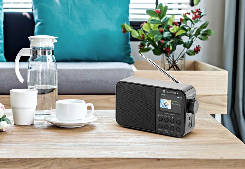 Radio Portative Digjitale me Ekran LCD dhe Bluetooth GOGEN GOGDAB500BTC (Zezë)