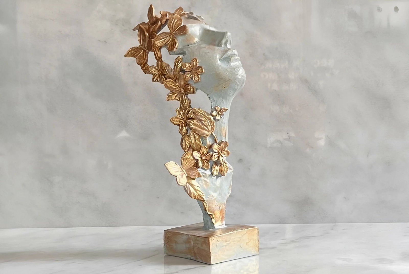 Objekt dekorativ Evila Originals, ngjyrë mente dhe ari, CY0447 Objekt dekorativ Evila Originals, ngjyrë mente dhe ari, CY0447