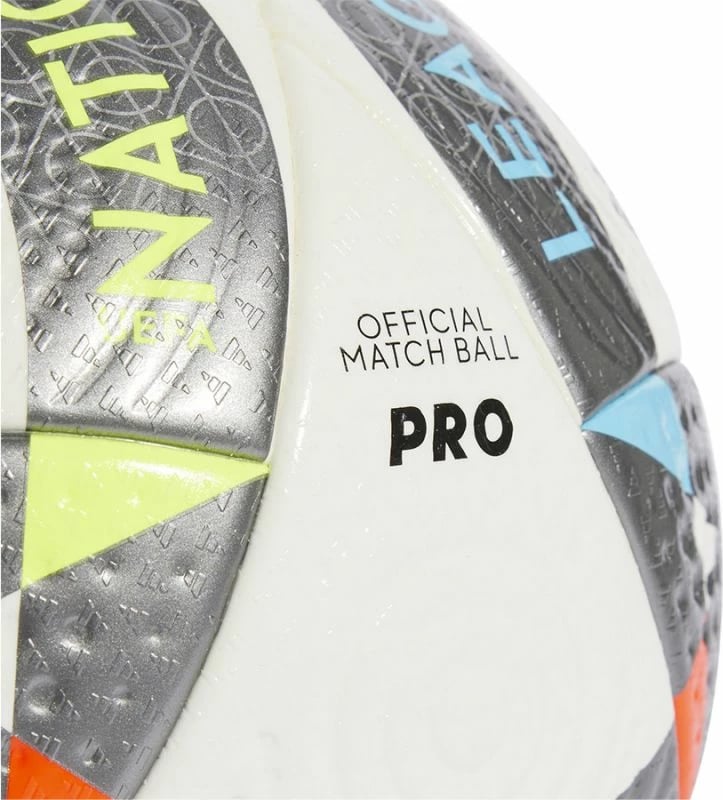 Top futbolli adidas, për femra dhe meshkuj, e bardhë Top futbolli adidas, për femra dhe meshkuj, e bardhë