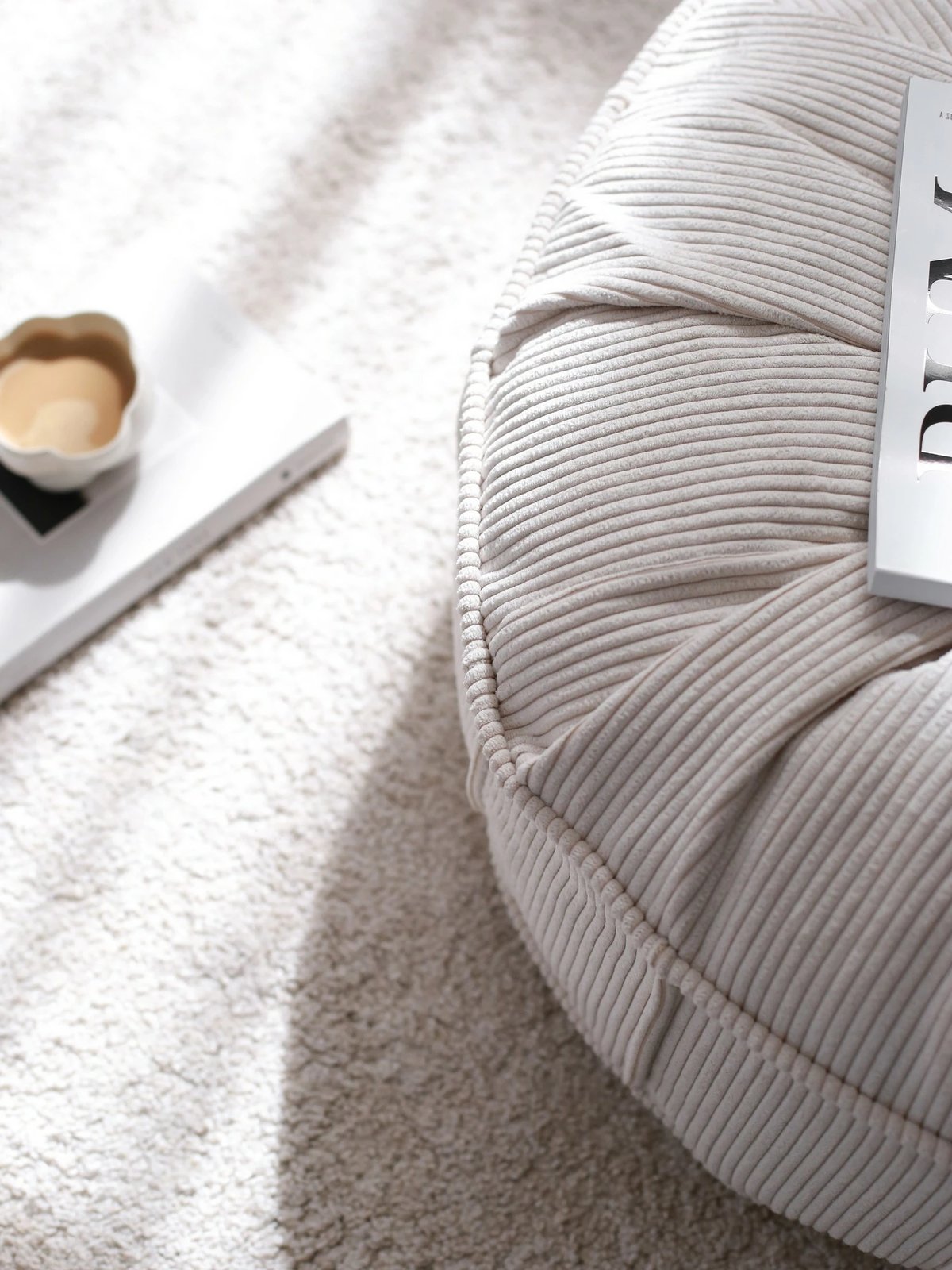 Jastëk TEDDY, fitilli vintage, ngjyrë e bardhë