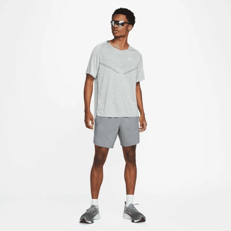 Maicë për vrapim për meshkuj Nike Dri-FIT ADV TechKnit Ultra, gri