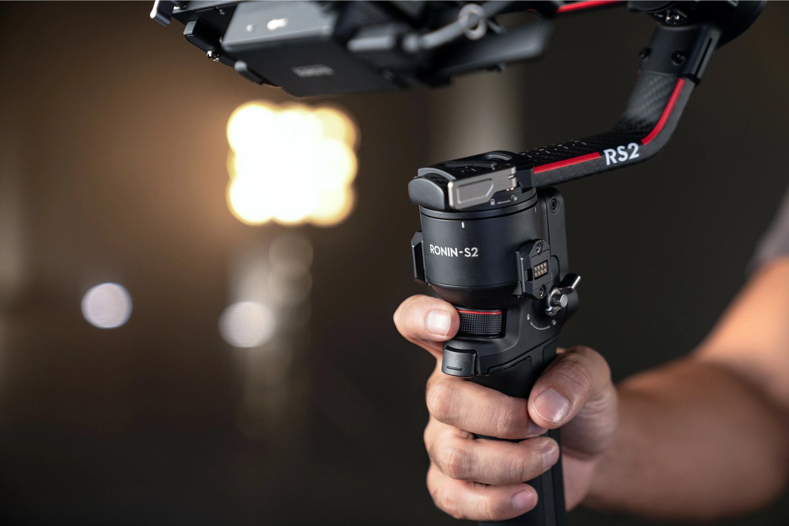 Stabilizator kamere DJI RS 2 Pro Combo, i zi