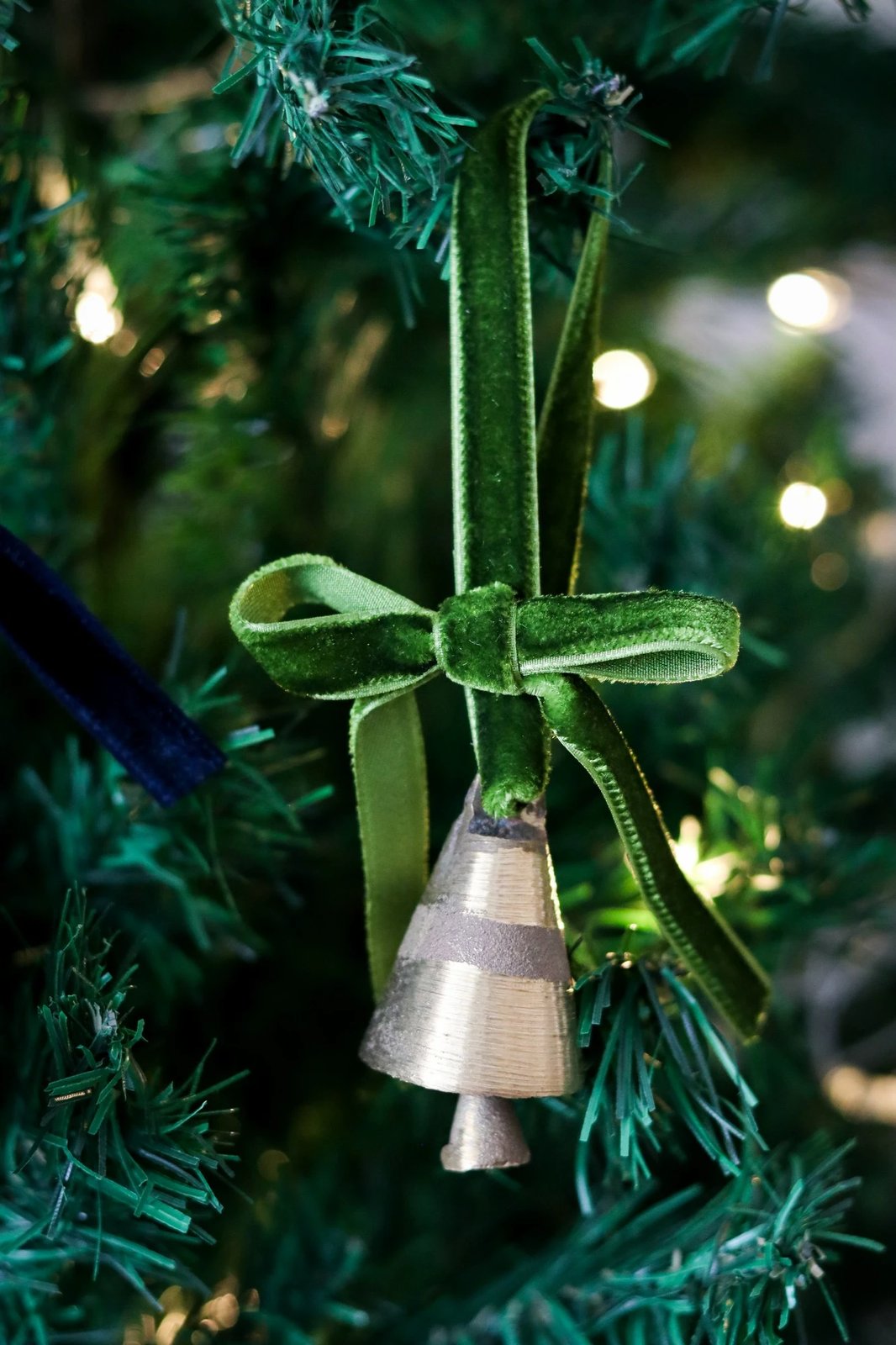 Stoli për pemë të Vitit të Ri, kadife, ngjyrë e gjelbër e çelët, BSY240