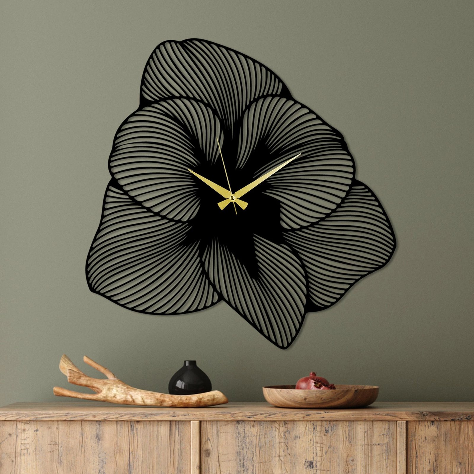 Orë muri dekorative prej metali, Wallity Aprire, e zezë, 70x70cm