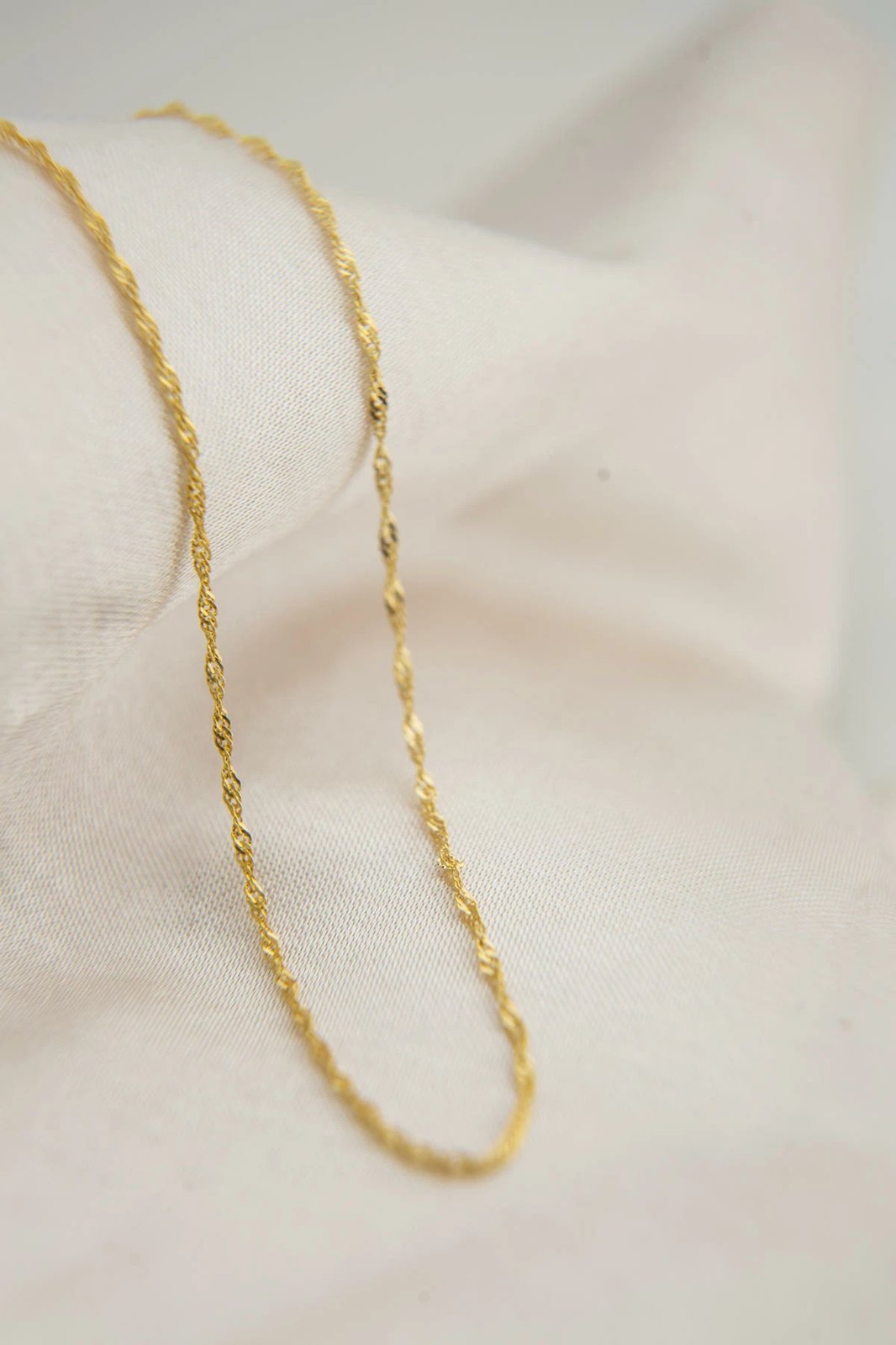 Varëse e hollë argjendi, ngjyrë ari, ESK2151A