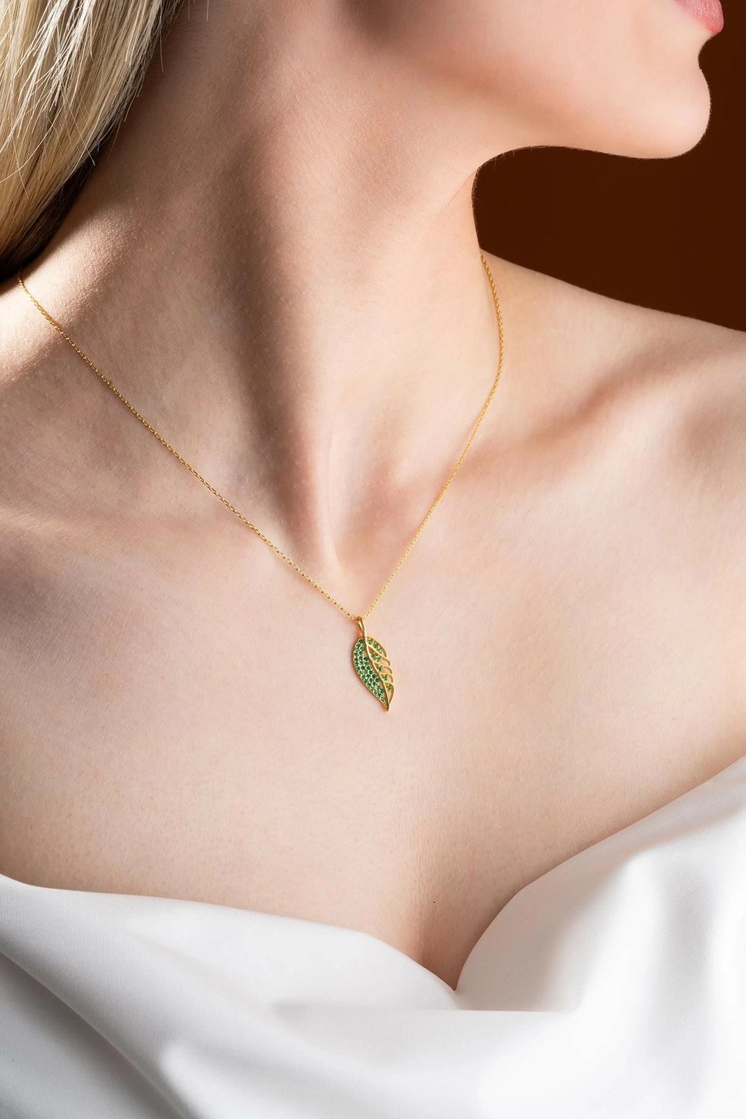 Varëse argjendi, ngjyrë ari dhe e gjelbër, Jumeon, NRZ999104