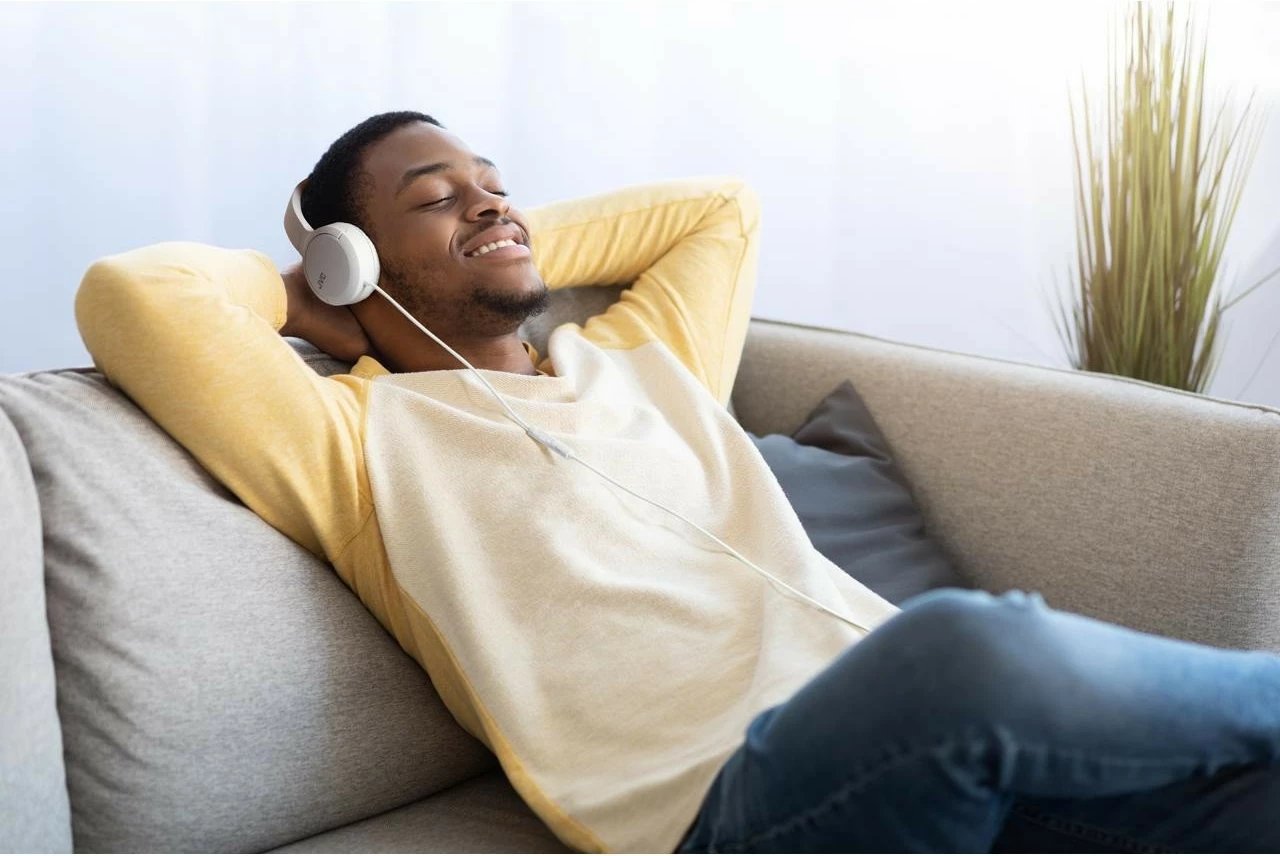 Kufje, JVC, HA-S33UC, USB-C me mikrofon dhe kontroll zëri, kabëll 1.2 m, bardhë