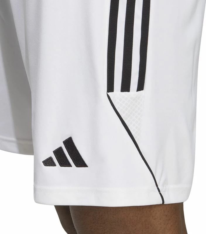 Shorce për meshkuj adidas, të bardha