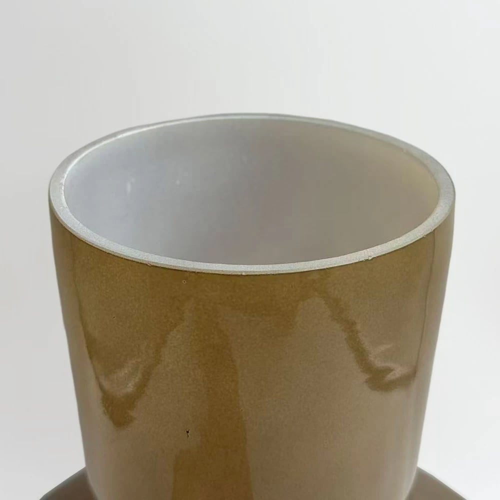 Vazo OPAC, qelq, ngjyrë kafe e çelët, 20x20x25cm