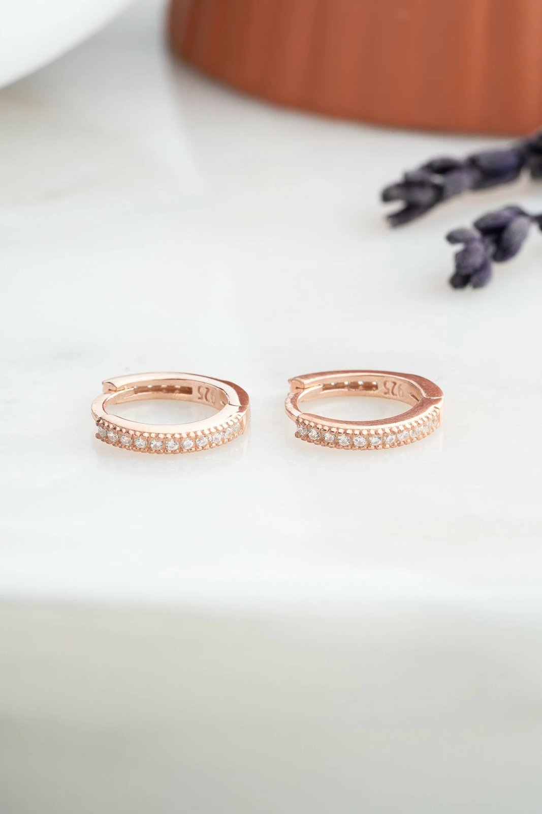 Vath argjendi, Jumeon, NRZ998631