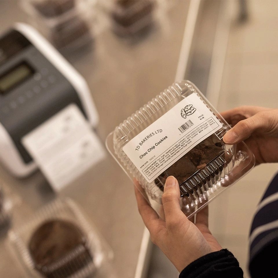 Printer etiketash Brother TD-4550DNWB, 300x300 DPI, Wi-Fi/Bluetooth, gri/bardhë Printer etiketash Brother TD-4550DNWB, 300x300 DPI, Wi-Fi/Bluetooth, gri/bardhë