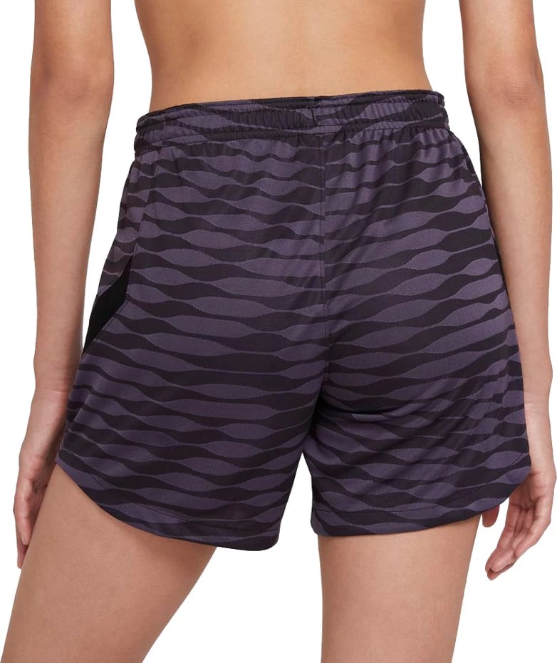 Shorce për femra Nike, të purpurta