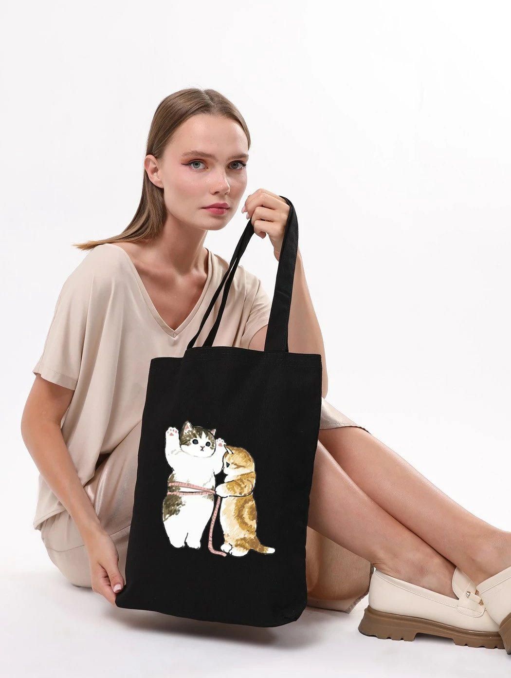 Qese tote Zoozie Bags, e zezë, 35x40x8cm, me mace