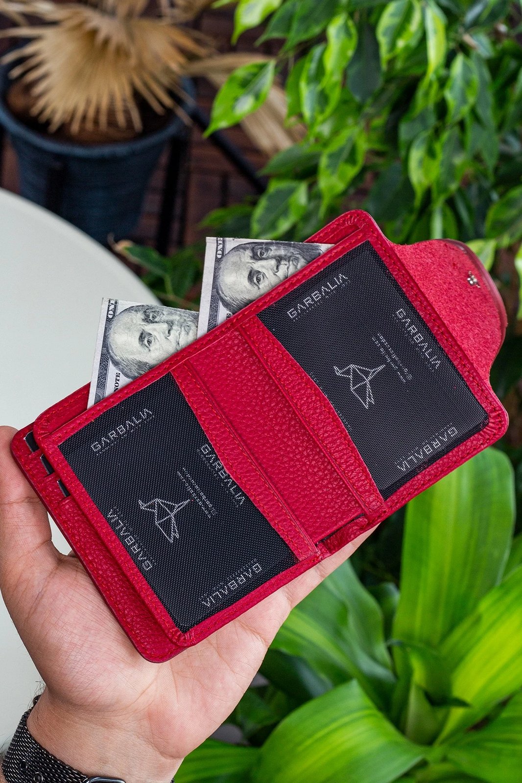 Mbajtëse kartelash Zoozie Bags, Luzern, e kuqe