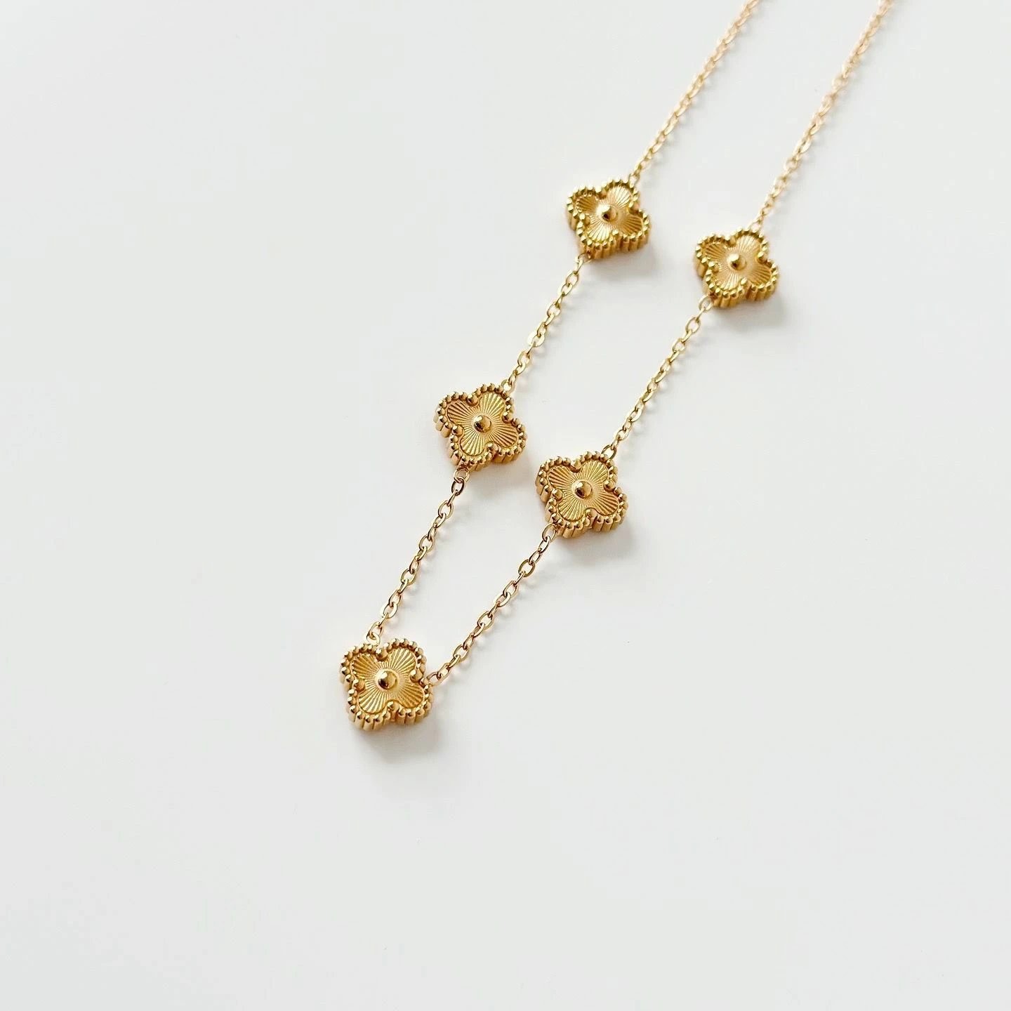 Qafore çeliku Jumeon, Cliffy, ngjyrë ari