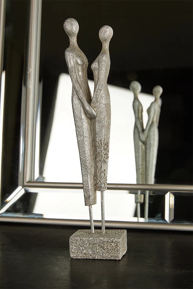 Dekor figurë, polirezine, ngjyrë argjendi, 8x5x31 cm