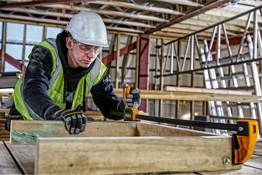 Kapëse DeWALT DWHT0-83187 për dru
