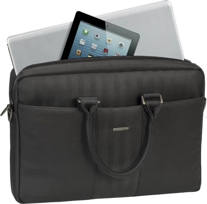 Çantë RivaCase 8135, 15.6", E zezë