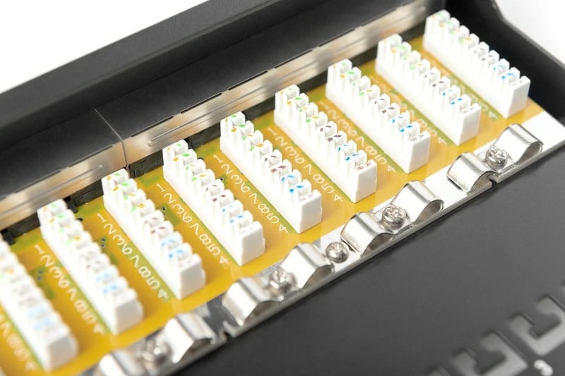 Patch panel Digitus DN-91612S, 12 porta, CAT 6, 10", 1U, e zezë