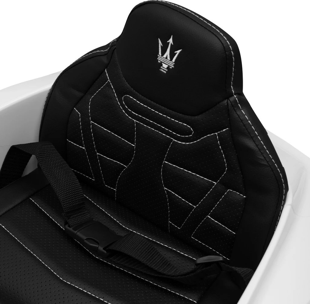 Makina elektrike për fëmijë Baby Mix Maserati GranTurismo 12V 4.5Ah, 2x45W, telekomandë 2.4G, Bluetooth, rrota EVA, sedilje eko-lëkurë, e bardhë