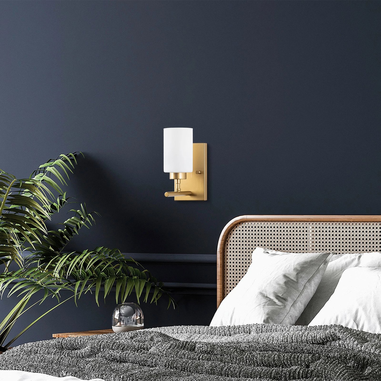 Llambë muri Opviq, Yensuk - 13120, ngjyrë ari