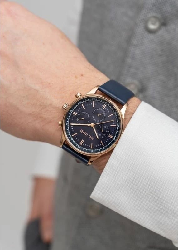 Orë dore për meshkuj Paul Lorens, kaltër