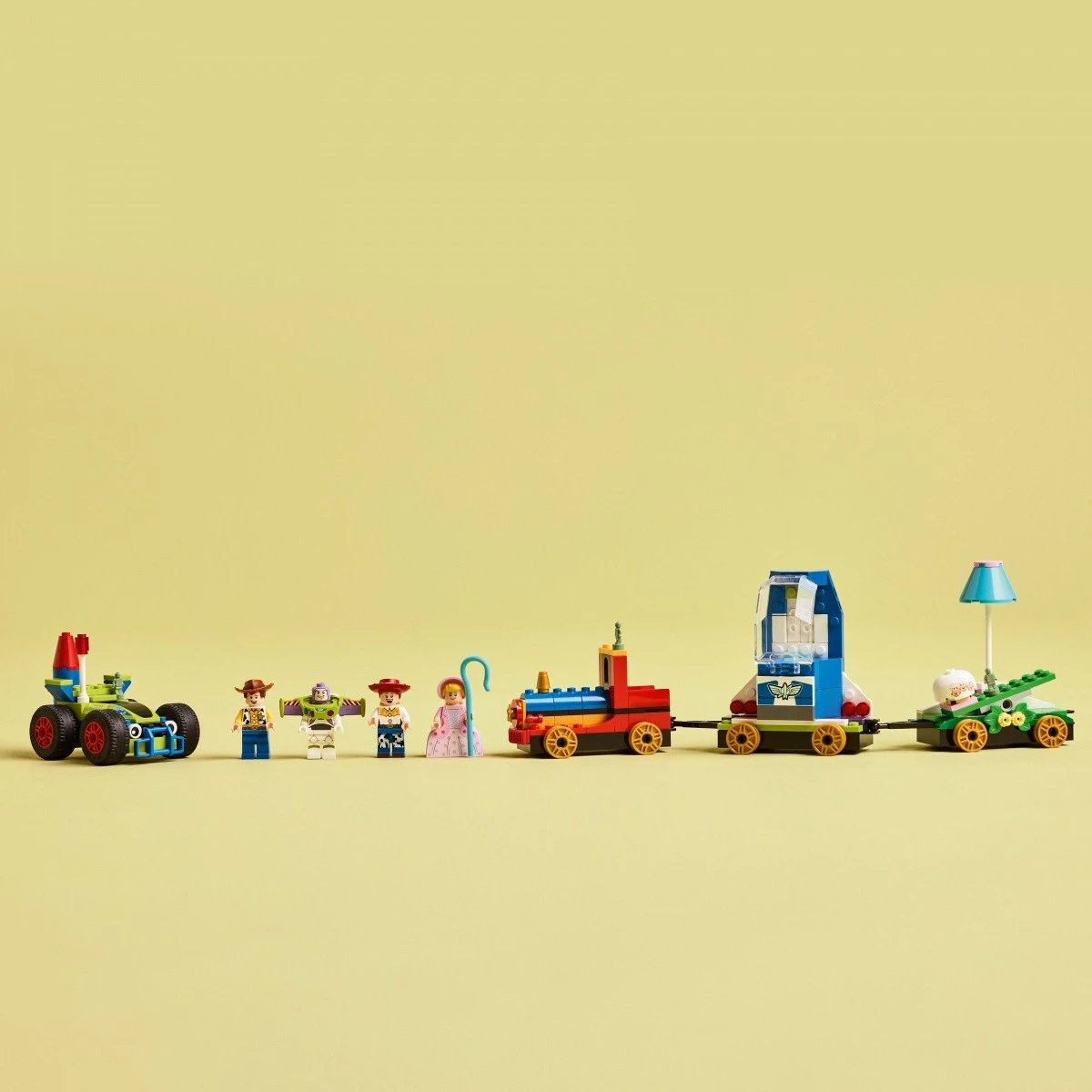 Set LEGO Disney Toy Story 43264, tren tematik me 206 pjesë dhe 4 figurina