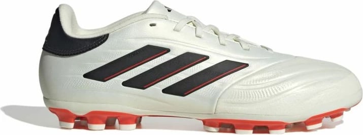 Atlete për futboll adidas për meshkuj, të bardha